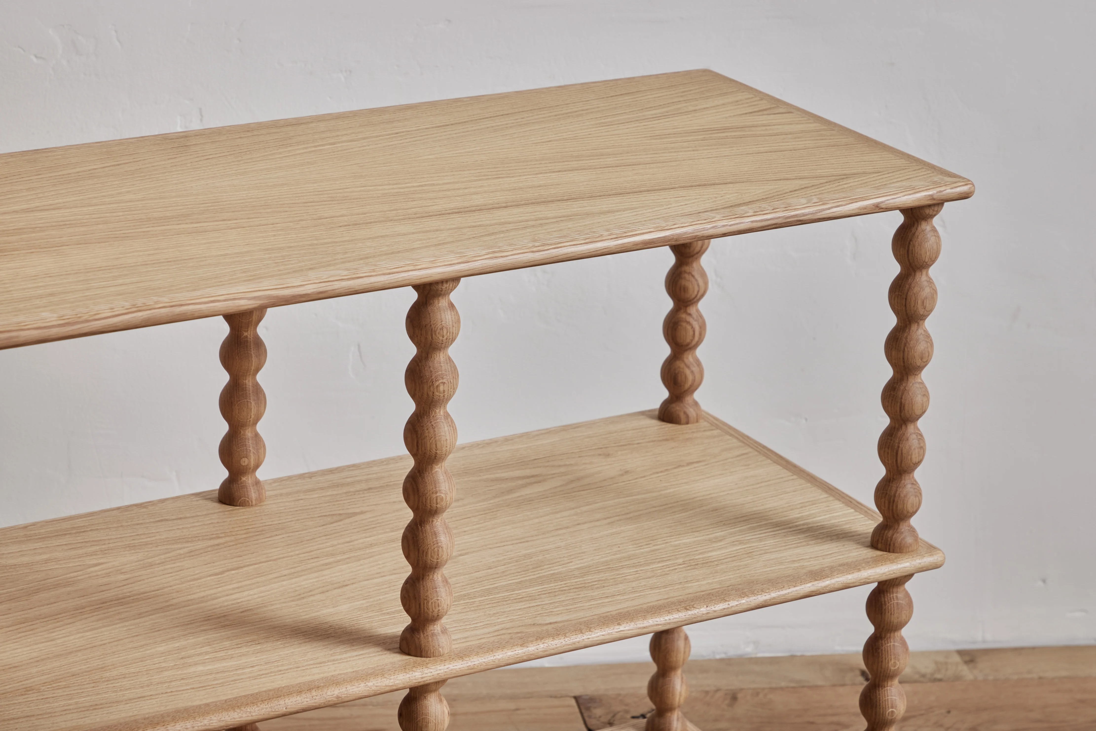 Bobbin 3-Tier Console in Natural Oak - Image 4