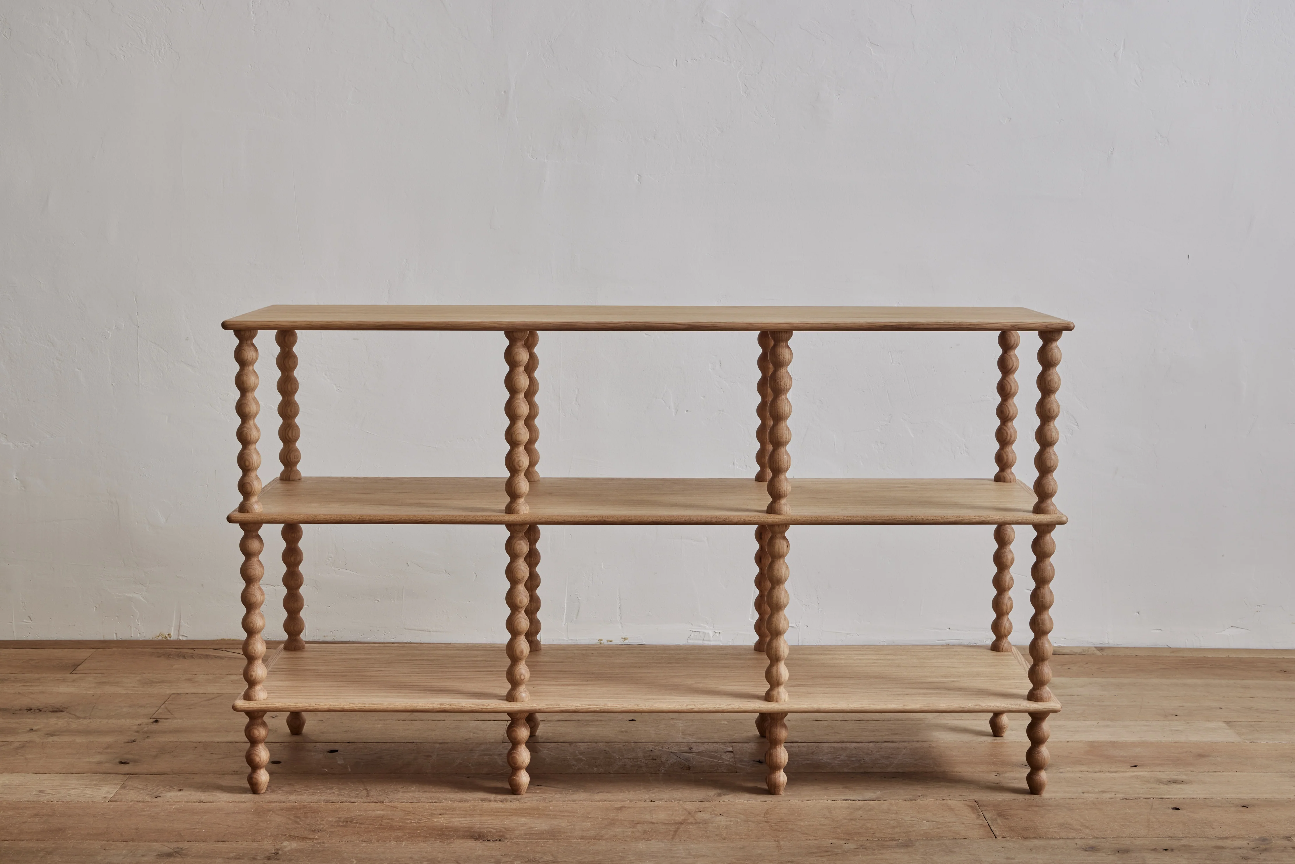 Bobbin 3-Tier Console in Natural Oak - Image 6