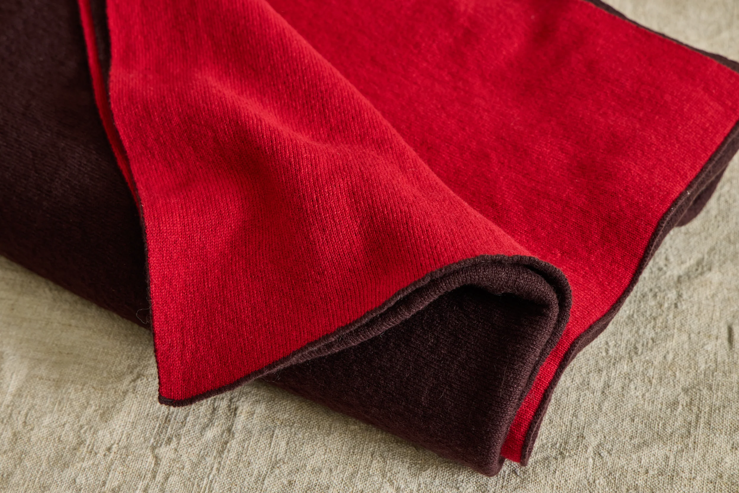 Cashmere Throw in Scarlet/Espresso - Image 3