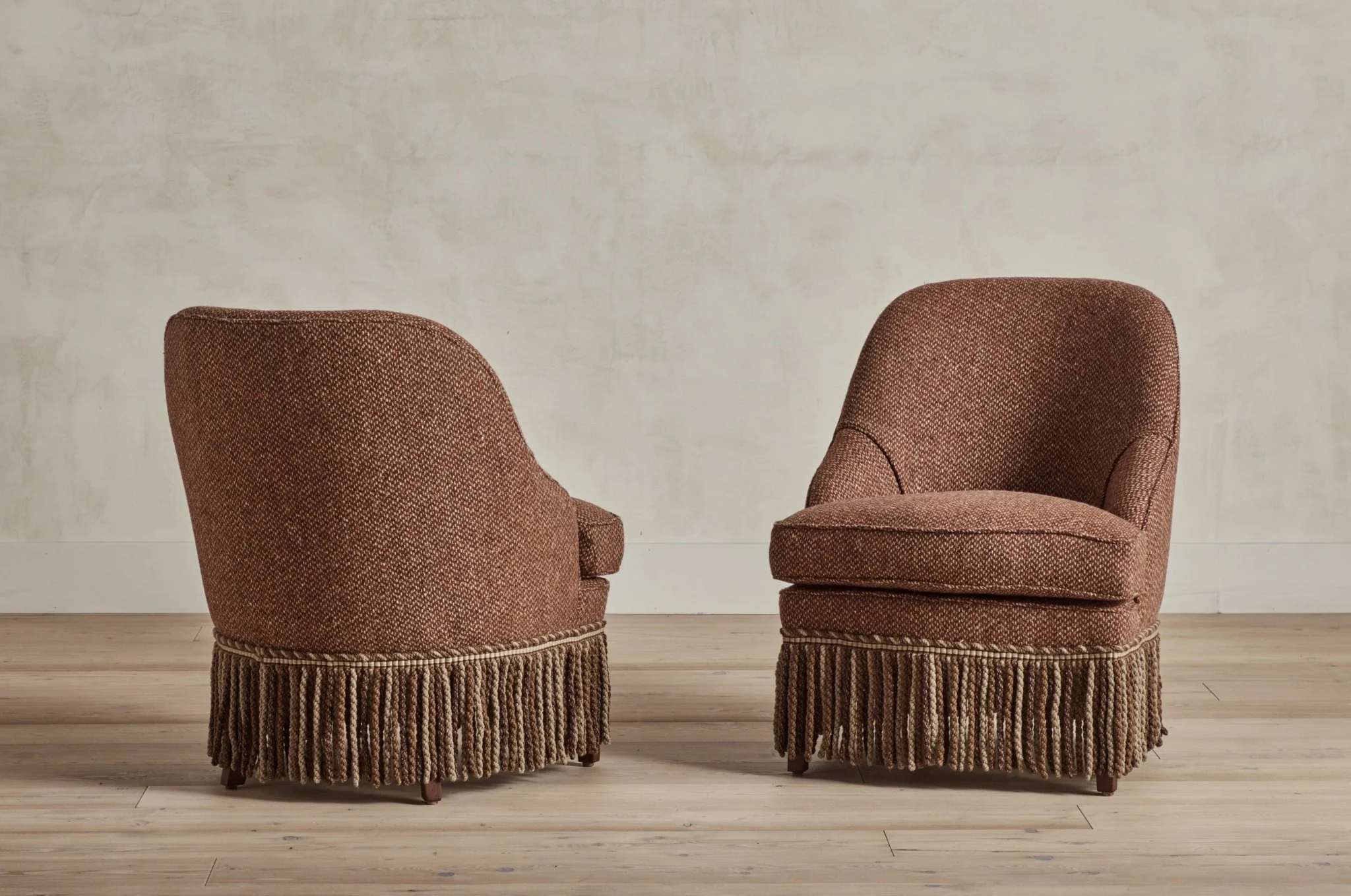 Fireplace Pull Up Chair - Image 11