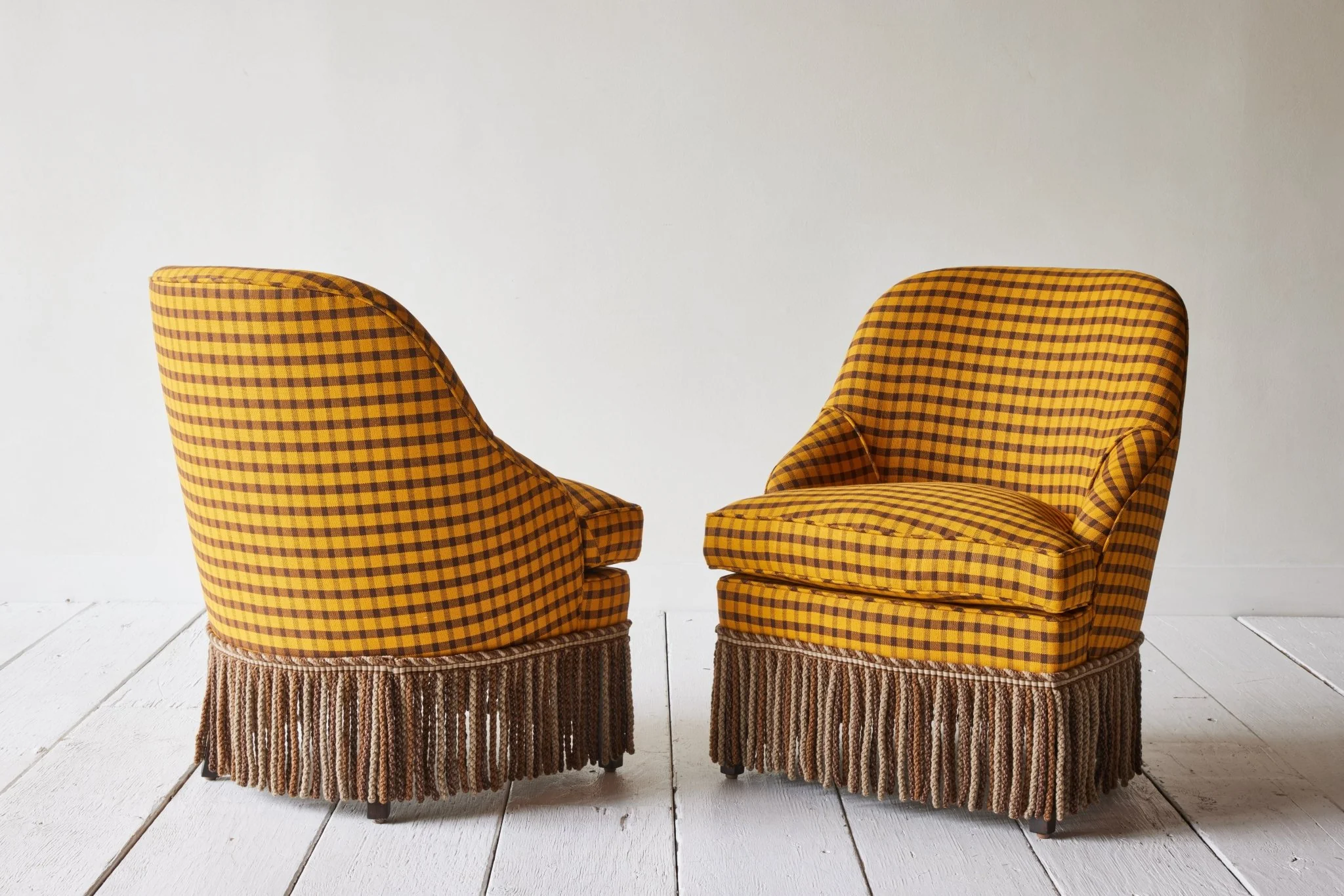 Fireplace Pull Up Chair - Image 12