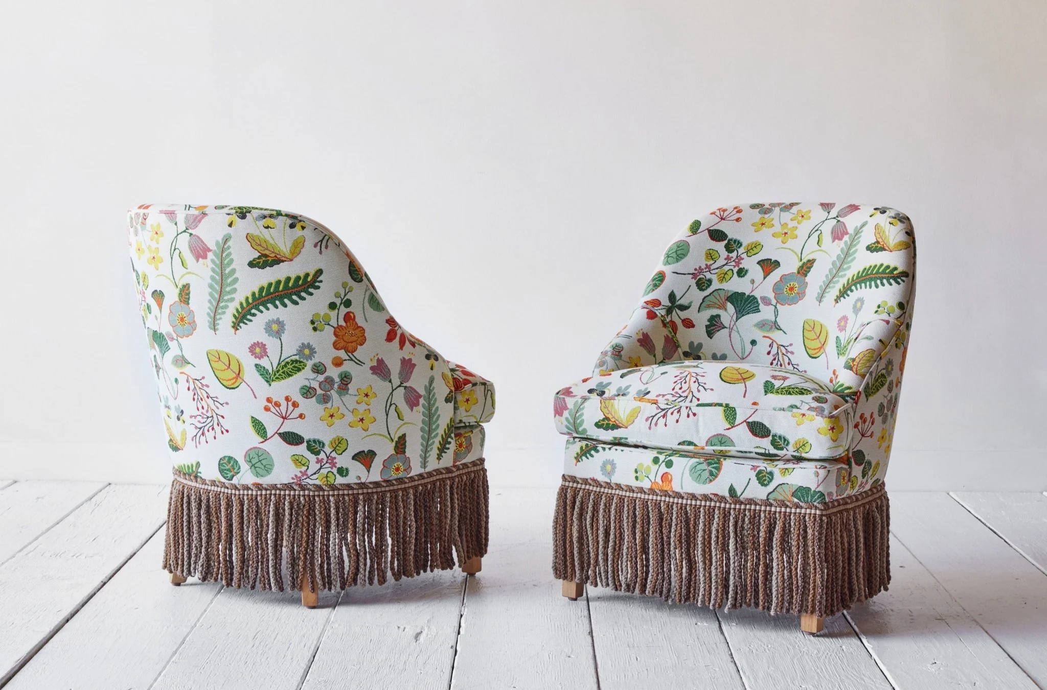 Fireplace Pull Up Chair - Image 13