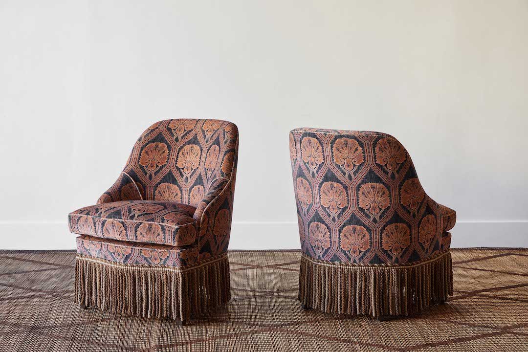 Fireplace Pull Up Chair - Image 14