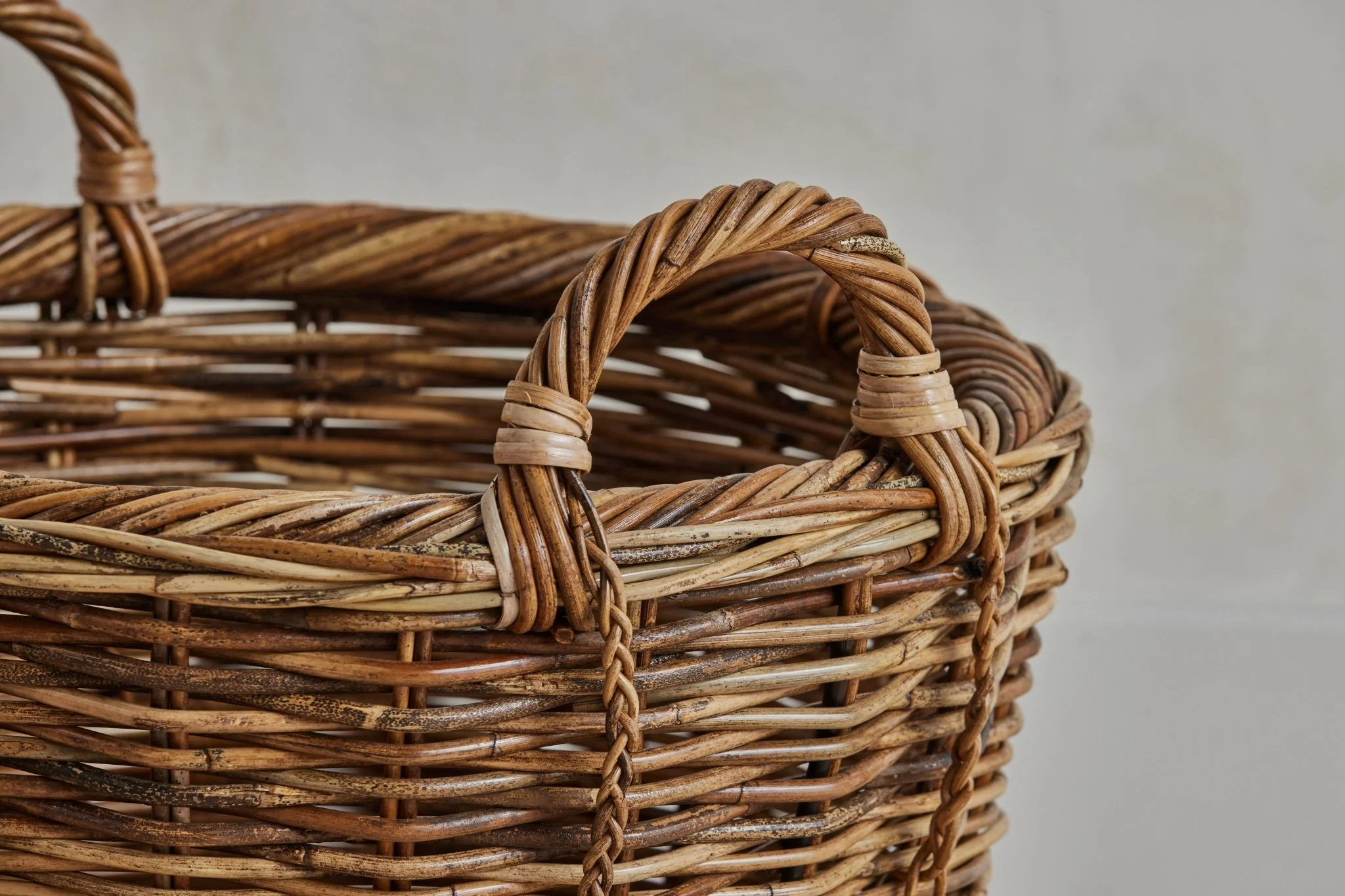 French Countryside Fireside Basket - Image 3