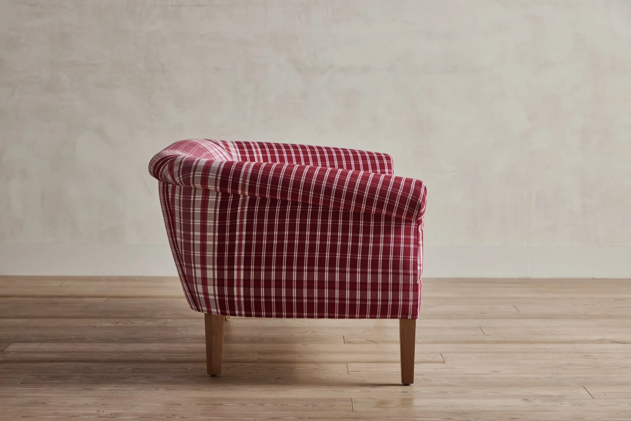 Low Back Settee - Image 11