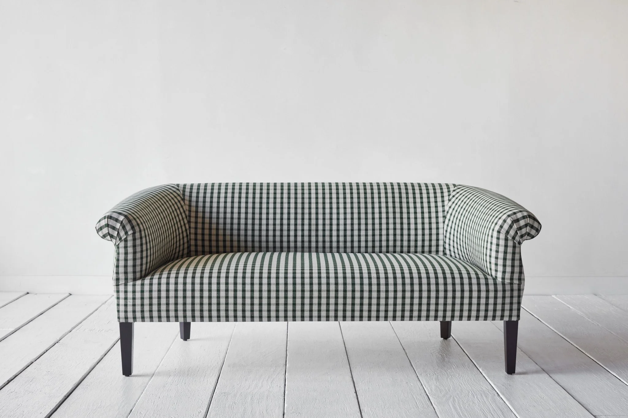 Low Back Settee - Image 18