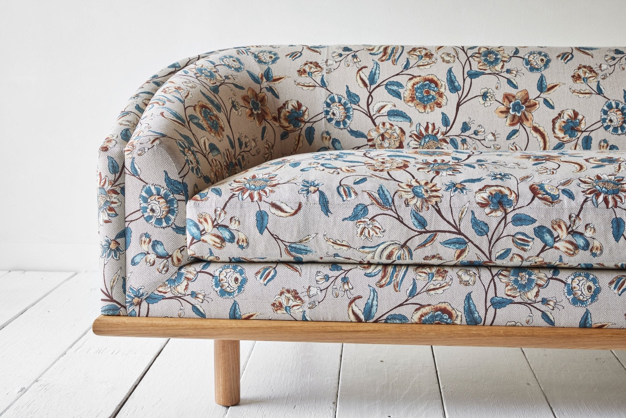 Curved Sofa - Image 9