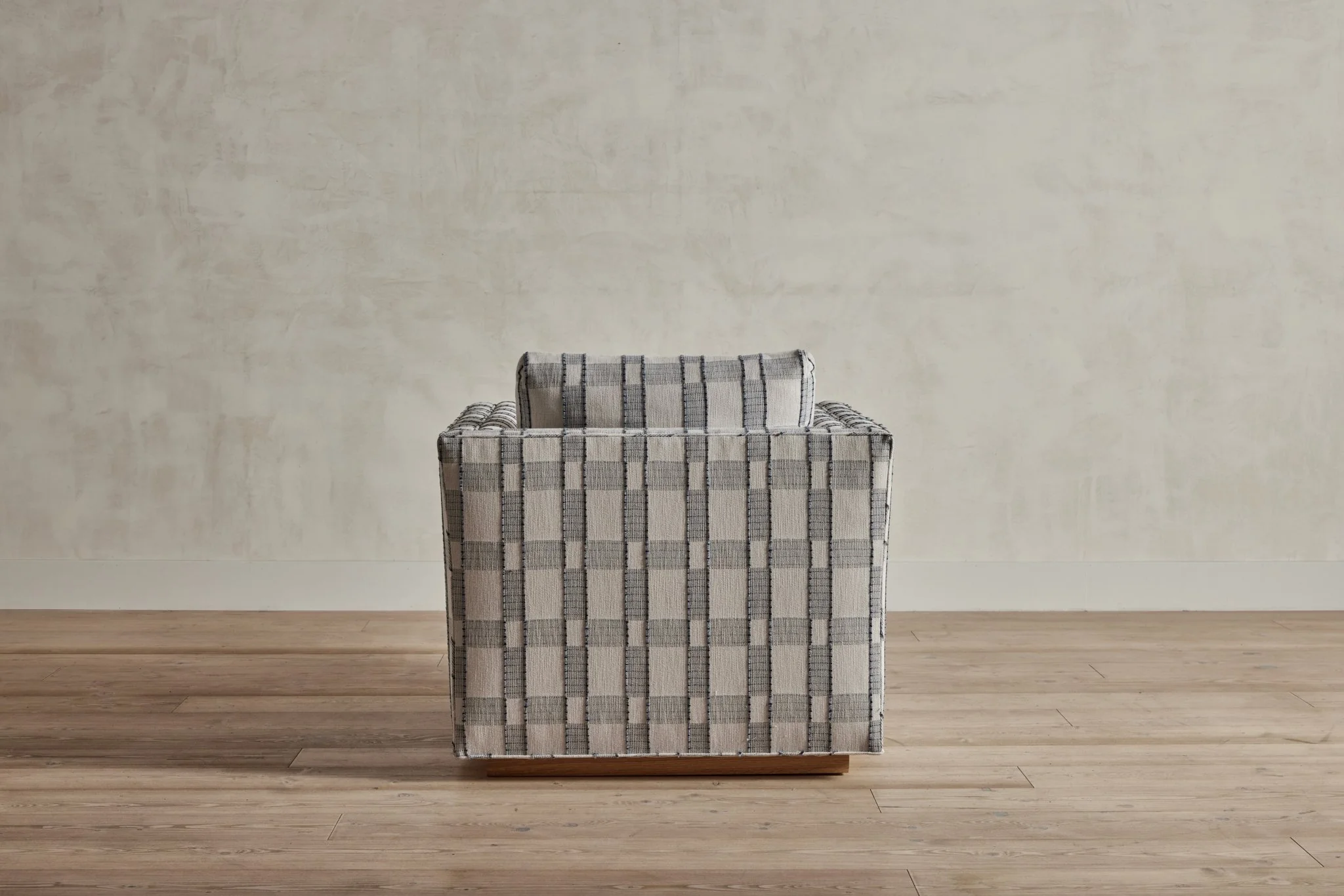 Modern Chair - Image 9