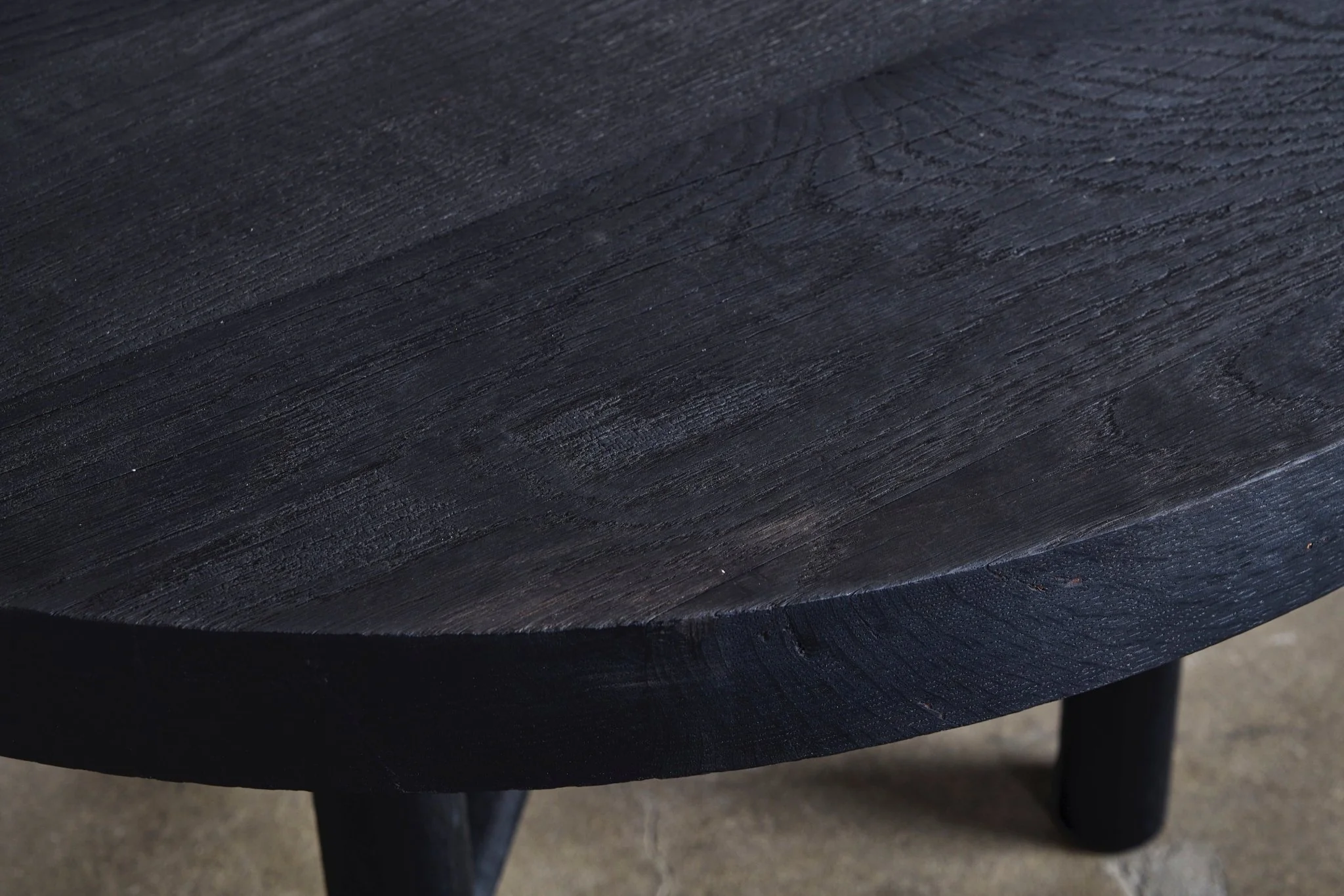 Round Dining Table - Image 22
