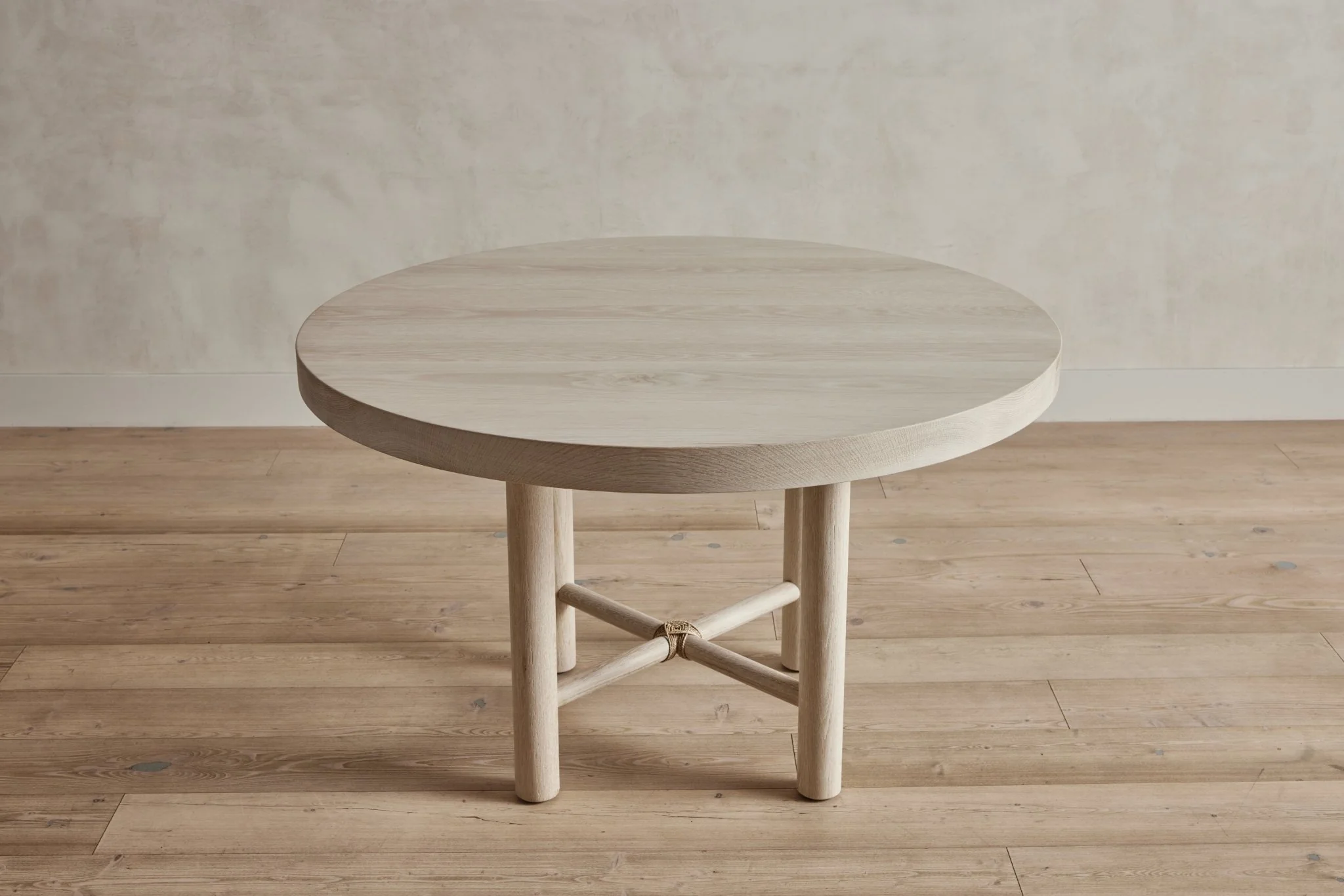 Round Dining Table - Image 4