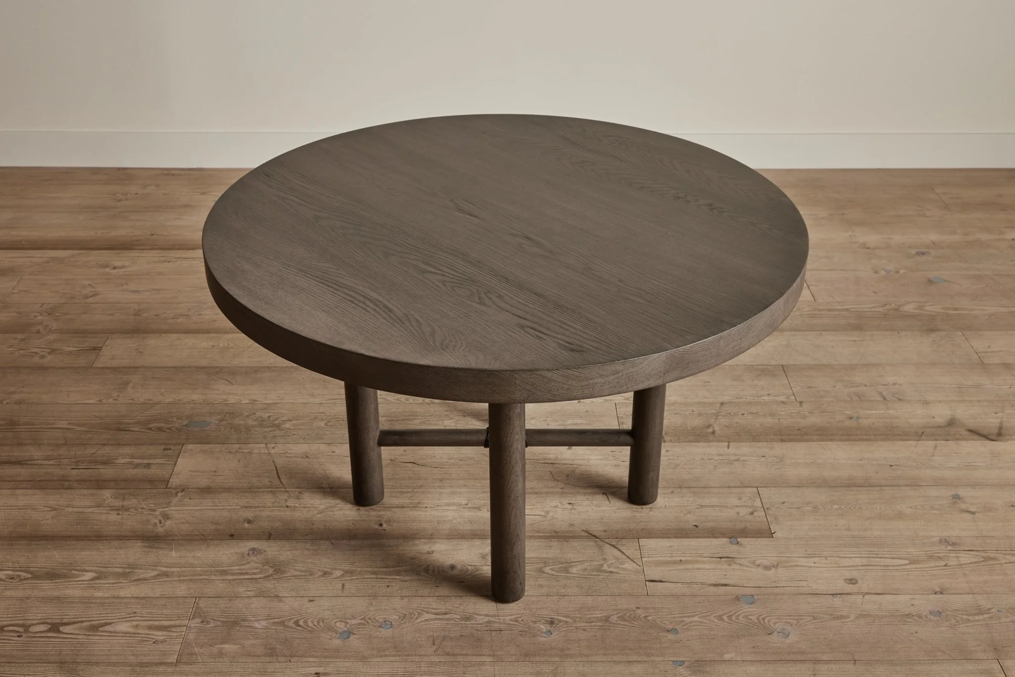 Round Dining Table - Image 8