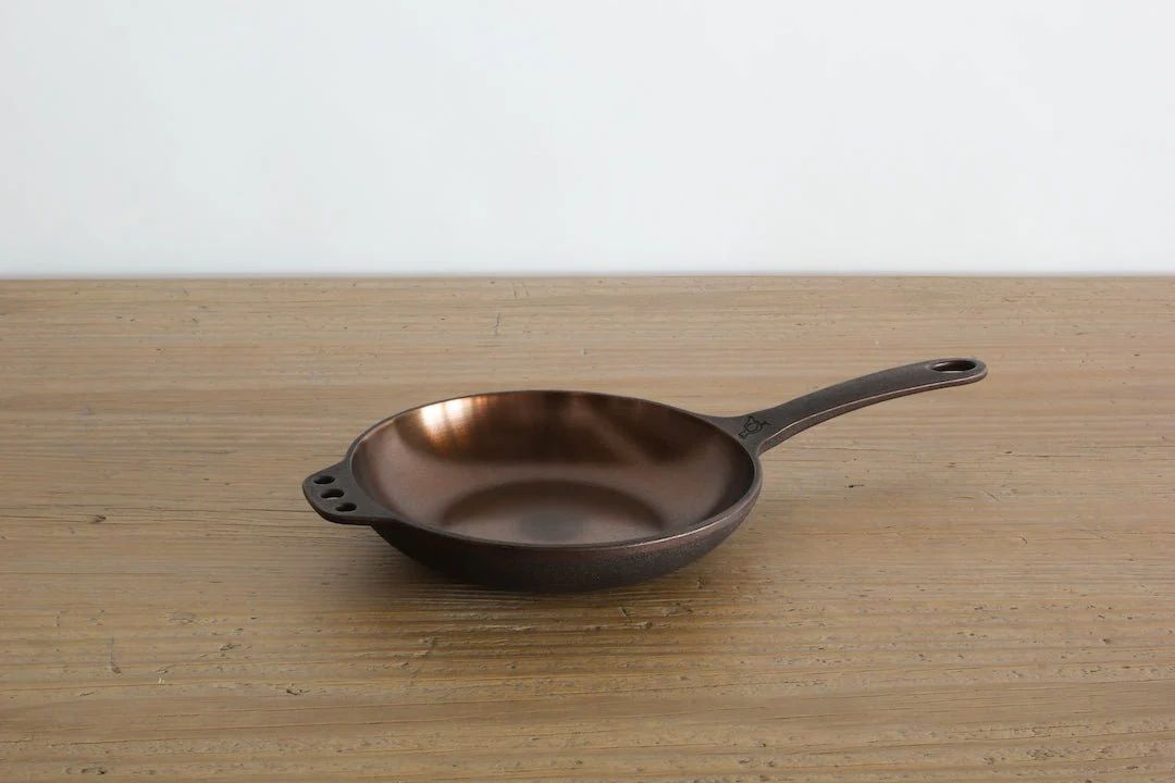 Cast Iron Skillet (Multiple Sizes) - Image 4